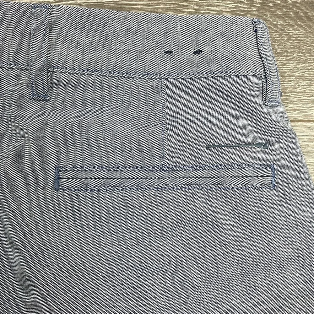 NWOT J.Crew Oxford Tech Shorts 7” Inseam W28